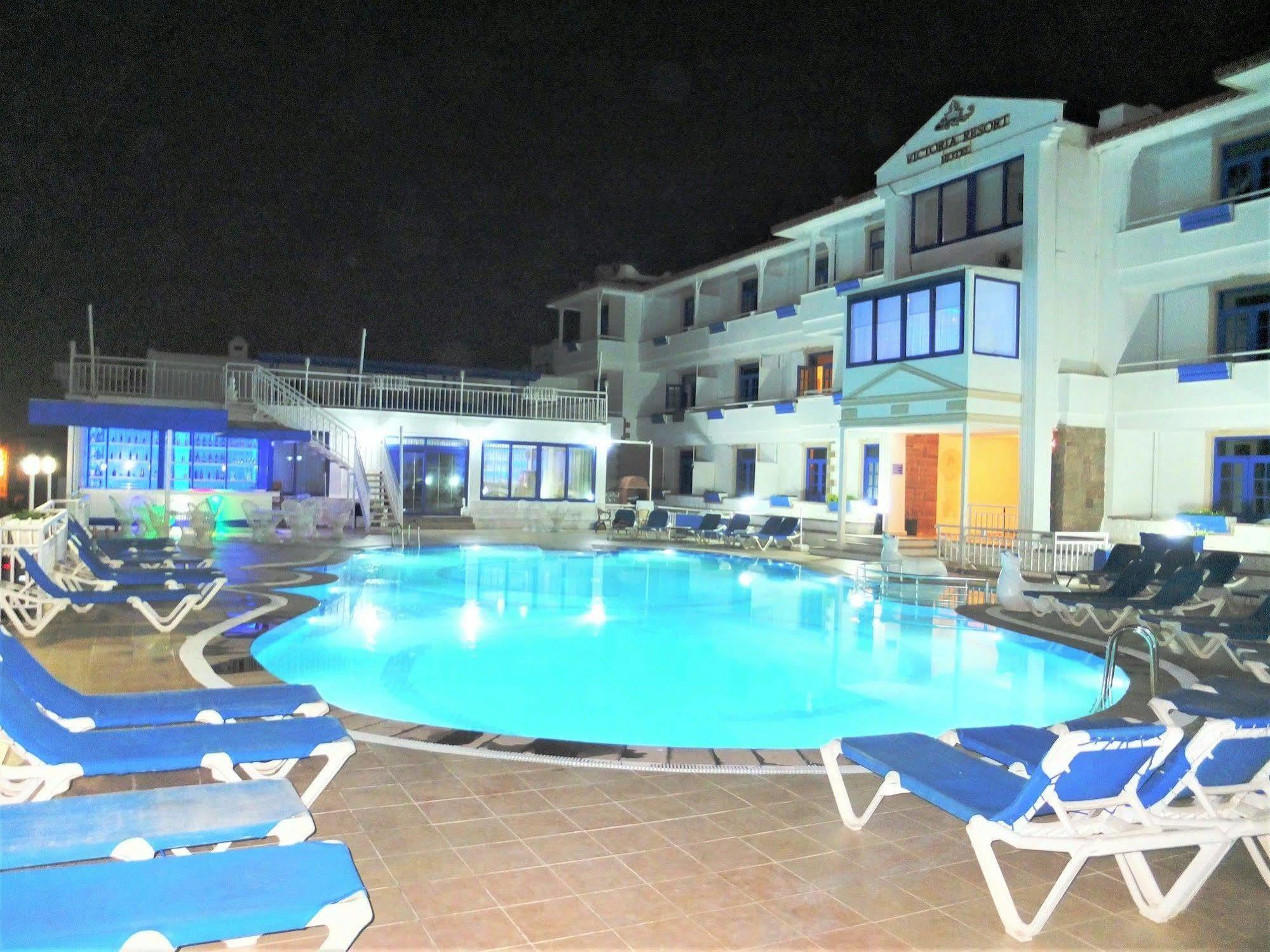 Victoria Suite Hotel & Spa ทูร์กุทริส ภายนอก รูปภาพ